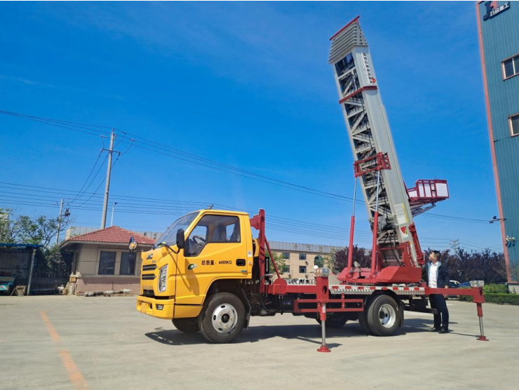 中原镇云梯车出租费用解析：如何选择更具性价比的服务