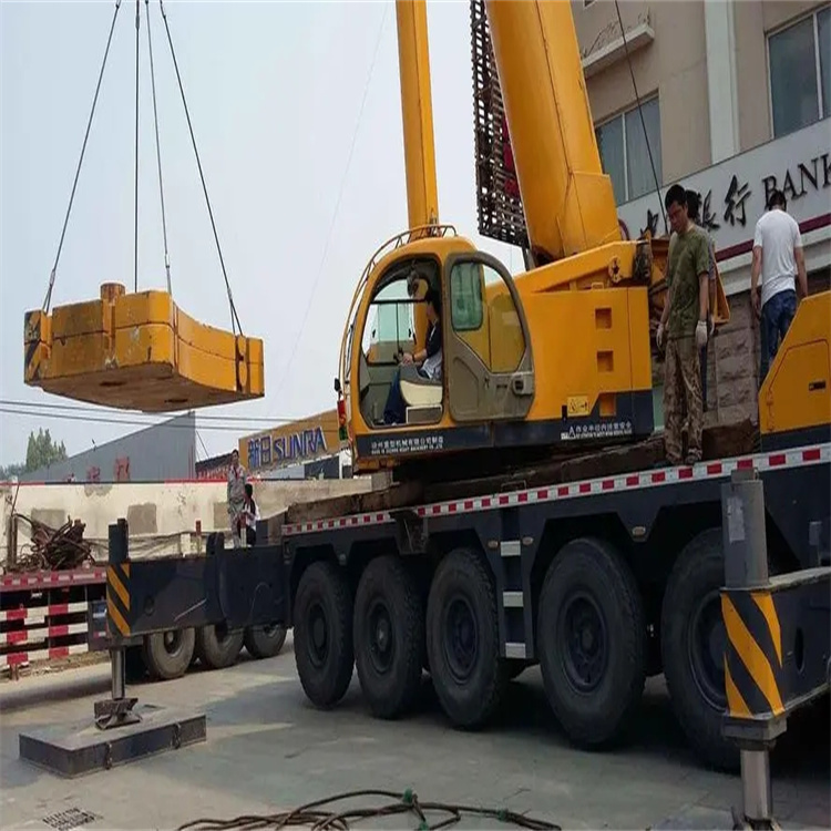 中原镇当地吊车出租|机器吊装|75吨|工厂搬迁服务