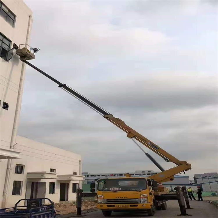 中原镇附近高空车出租|市政施工/设备安装专用|随叫随到|亿立达设备租赁